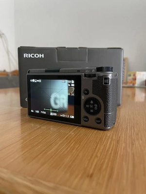 Ricoh GR 3 neuwertig  Bild 3