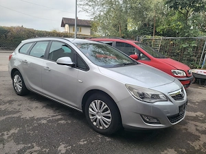 Astra J Kombi ÖAMTC vorgeführt  Bild 6