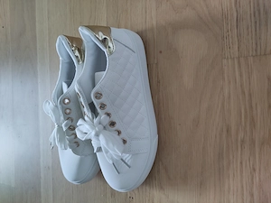 Weiße Damen-Schuhe, Größe 35 Bild 4