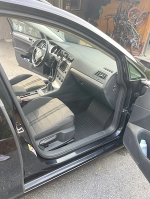 VW Golf Variant 2.0 TDI 4 Motion Bild 6