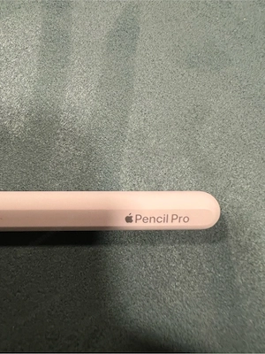Verkaufe neues iPad + Apple Pencil Pro + Schutzhülle Bild 3