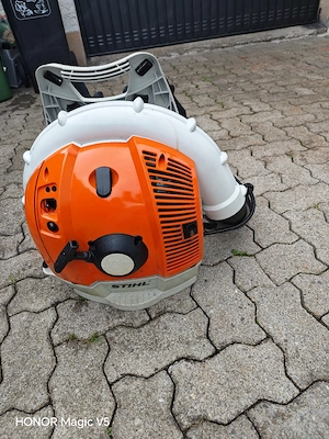 Laubbläser Bild 2