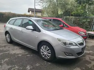 Opel Astra Bild 8