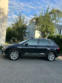 VW Tiguan 2.0 TDI 4Motion Highline Bild 2