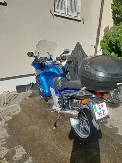Verkaufe BMW K1200 RS Bild 3