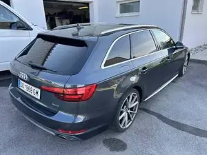 Audi A4 Bild 2