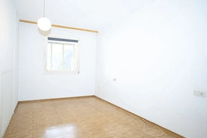 Attraktive Erdgeschosswohnung mit Wintergarten & Grünfläche Bild 2