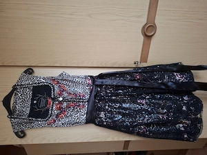 Verkaufe schönes Dirndl  Bild 4