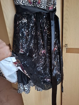 Verkaufe schönes Dirndl  Bild 2