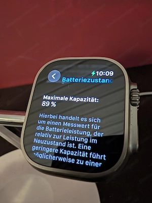 Apple Watch Ultra 2 49 mm Titan + viele Armbänder & Zubehör Bild 7