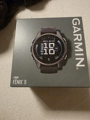 Garmin Fenix 9 - 43 mm - Kieselgrau Bild 2