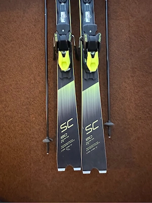Schi Fischer RC4 WorldCup SC und Stöcke TonyProCarbon Bild 5