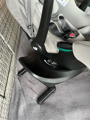 Babyschale Joie i-snug 2 m. Isofix Bild 4