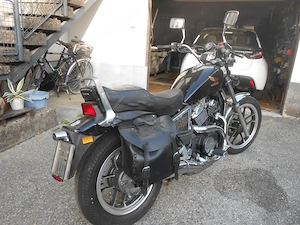 Honda shadow VT 500 Bild 2