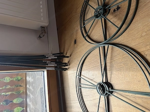 Pflanzenstützen-Set   10 Pflanzstäbe + 6 Pflanzenhalter