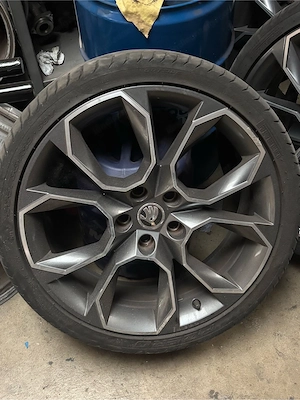 Skoda Oktavia VRS Felgen Bild 4