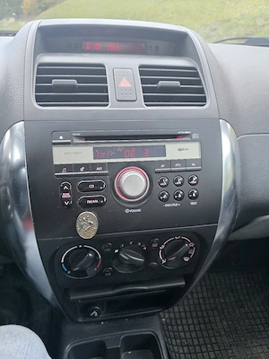 Suzuki  Sx4 Allrad  Bild 5