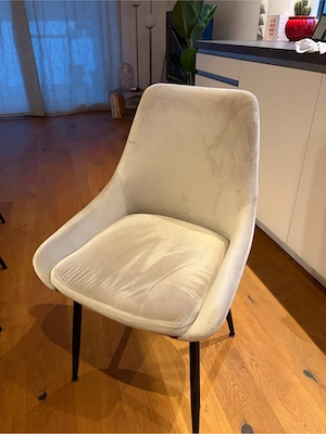 Esszimmerstühle Bild 3