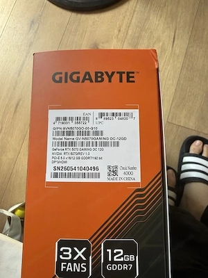 GIGABYTE GeForce RTX Grafikkarte Bild 2