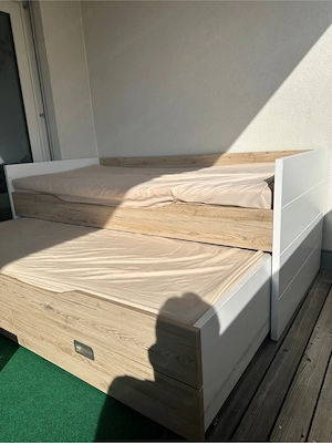 Ausziehbett mit 2 Matratzen & Stauraum - platzsparendes Gästebett Bild 2