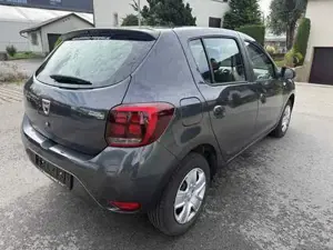 Dacia Sandero Bild 3