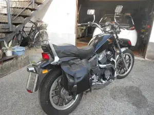 Honda shadow VT 500 Bild 2