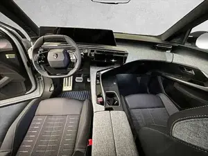 Peugeot 5008 Bild 7