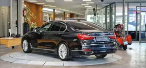 BMW 740 Bild 7