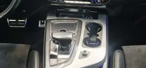Audi Q7 Bild 18