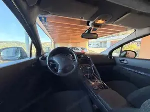 Peugeot 3008 Bild 8