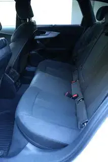 Audi A4 Bild 19