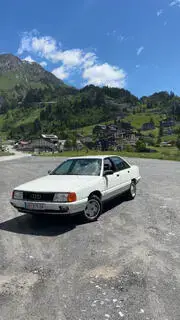 Audi 100 Bild 3