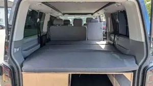 Volkswagen T5 Caravelle Bild 9