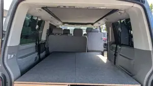 Volkswagen T5 Caravelle Bild 7