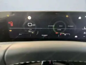 Peugeot 5008 Bild 10