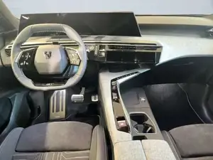 Peugeot 5008 Bild 8