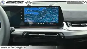 BMW iX1 xDrive30 M Sportpaket // elekt. Anhängerkupplung // Innovations Paket Bild 12