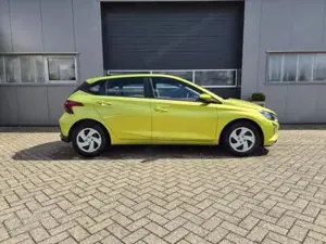 Hyundai i20  Bild 6