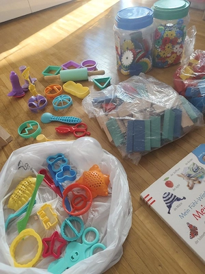 spielzeug paket  Bild 3