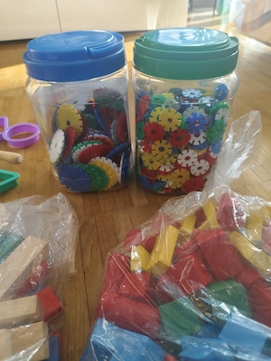 spielzeug paket  Bild 2