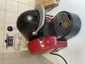 Kaffeemaschine DeLonghi für Kapseln  Bild 2