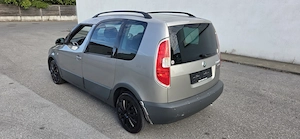 Skoda Roomster Scout AUTOMATIK!  1,6 Benziner  Bild 3