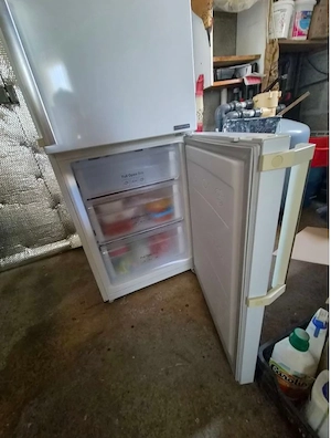 Kühlschrank Zu verkaufen  Bild 3