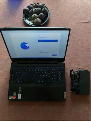 Lenovo IdeaPad Gaming 3 (15ARH05) Bild 2