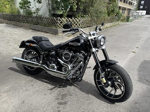 Harley-Davidson Softail Sport Glide FLSB Bild 2