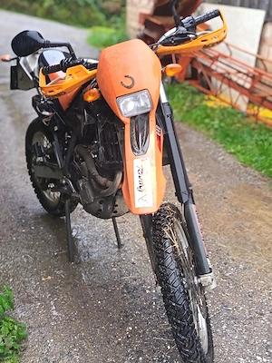 Ktm 640 zum ausschlachten oder herrichten Bild 2