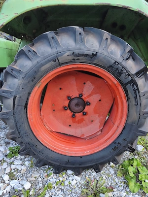 Fendt Farmer 200 Traktor Bild 3