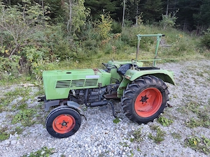Fendt Farmer 200 Traktor Bild 2