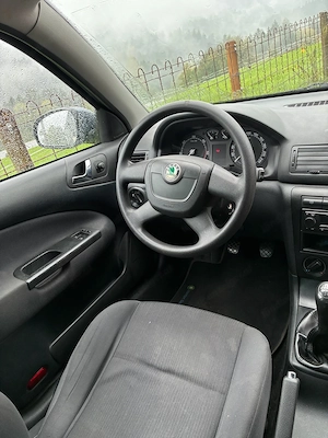 verkaufe Skoda Octavia  Bild 4