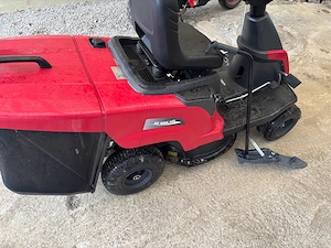 Rasentraktor XE 966 HD Bild 9